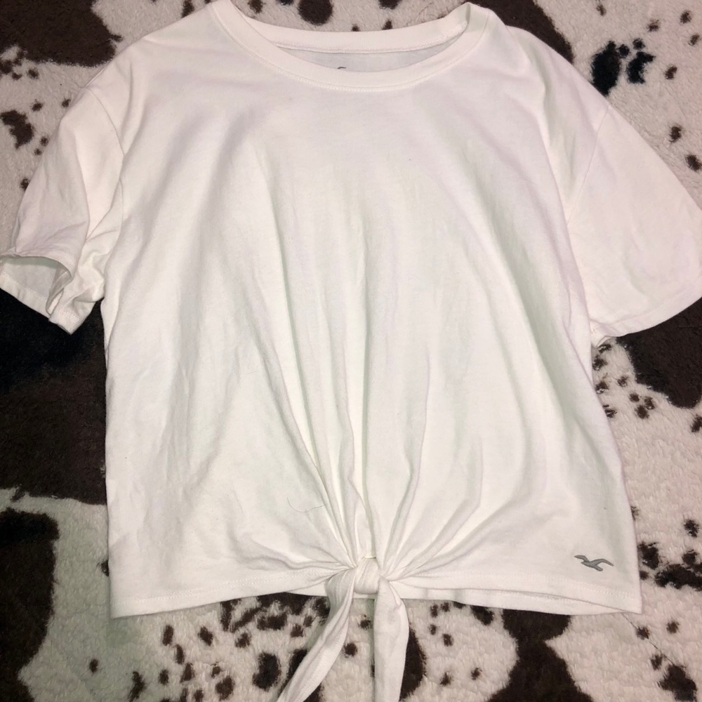 hollister tee
